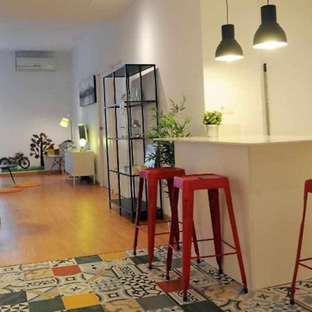 Modern Apartment Barcelona Exterior foto